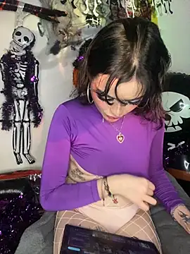 venusobryan 55 online show from October 5, 9:13 pm