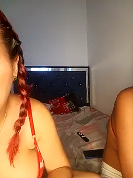 Snapshot of Chloe_Sky_love chatting on November 15, 1:47 am Chloe Sky love online show from November 15, 1:47 am