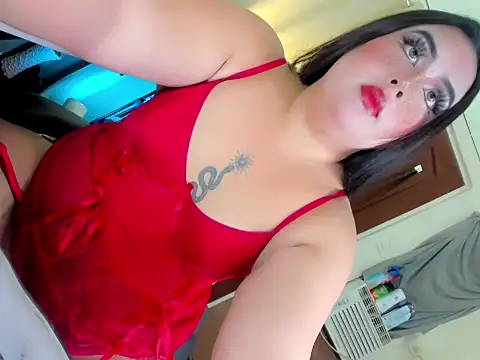 madeforyoou online show from November 21, 2:49 pm