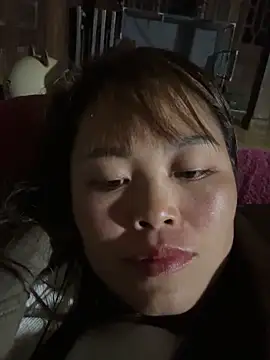 Snapshot of MychuSweet chatting on December 3, 12:58 pm MychuSweet online show from December 3, 12:58 pm