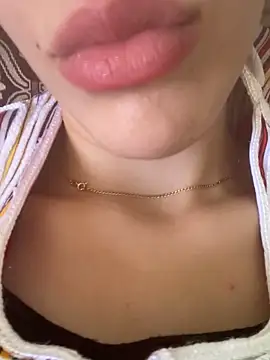 Mimisixo online show from September 13, 10:15 am