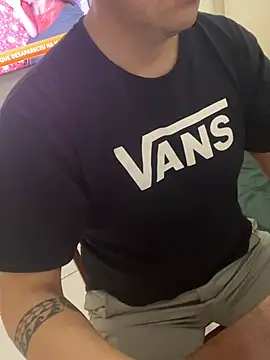 Snapshot of jeff_pepoer chatting on February 2, 12:26 pm jeff pepoer online show from February 2, 12:26 pm