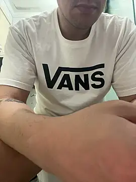 Snapshot of jeff_pepoer chatting on February 19, 12:34 pm jeff pepoer online show from February 19, 12:34 pm