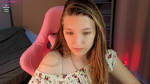 Mia Myles online show from September 13, 10:37 am