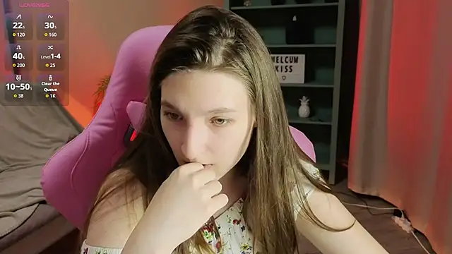 Mia Myles online show from November 11, 10:15 am