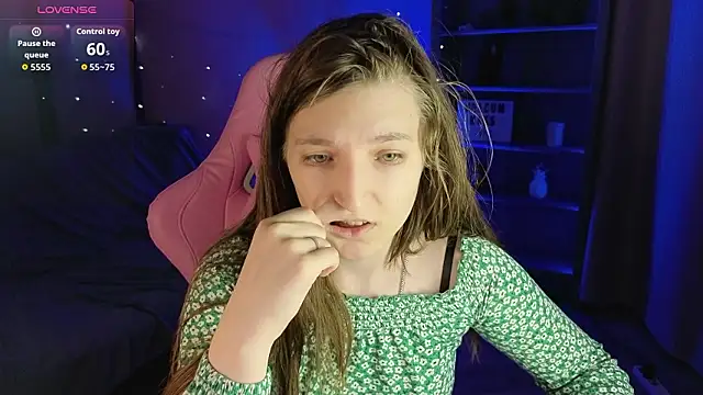 Mia Myles online show from February 4, 10:43 am