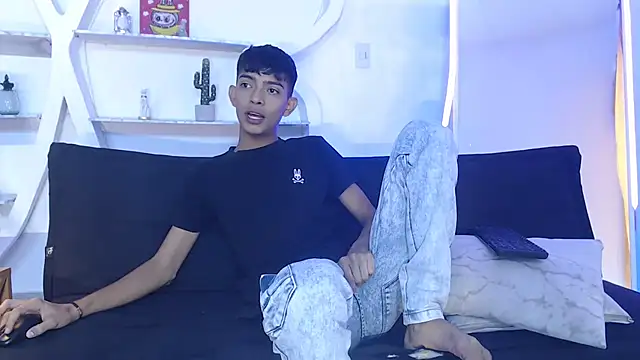 PRETTY SEX1 online show from October 11, 1:20 pm