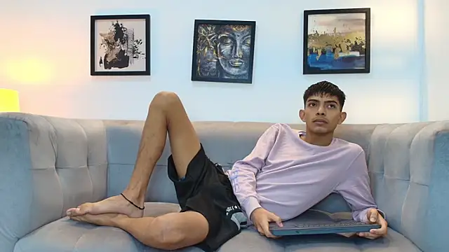 PRETTY SEX1 online show from January 6, 1:26 pm