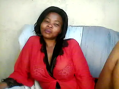 CharlotteXXX online show from April 18, 6:23 pm