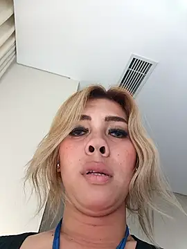 celyTSversa online show from February 14, 3:47 am