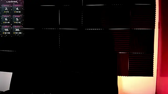 Snapshot of kinkyboat23 chatting on December 4, 7:44 pm kinkyboat23 online show from December 4, 7:44 pm