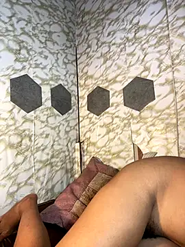 youryummybaby online show from October 18, 8:15 am