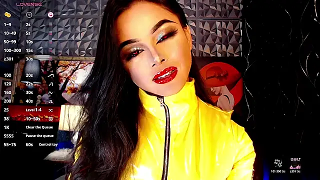 Snapshot of Asiansignificantxx chatting on October 24, 12:45 pm Asiansignificantxx online show from October 24, 12:45 pm