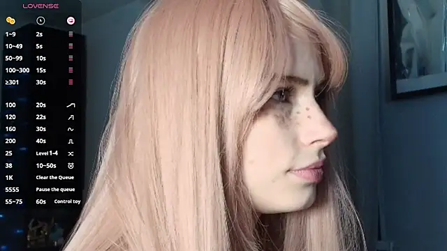 PieraMarch online show from October 15, 7:03 pm