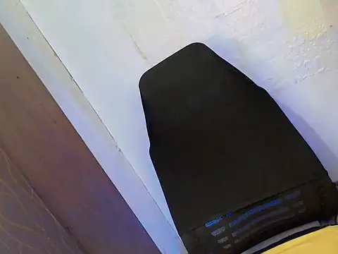 Snapshot of Ur_kathelena chatting on September 17, 12:18 pm Ur kathelena online show from September 17, 12:18 pm