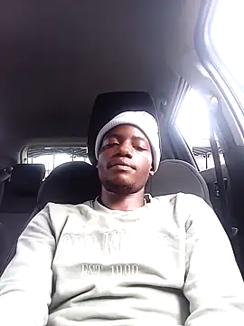 Snapshot of AOlinwHallu chatting on March 4, 12:22 pm AOlinwHallu online show from March 4, 12:22 pm