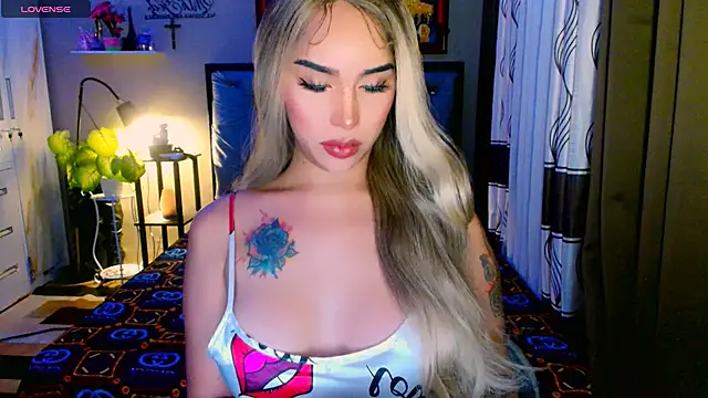 Franchesca Trans online show from November 16, 2:39 am