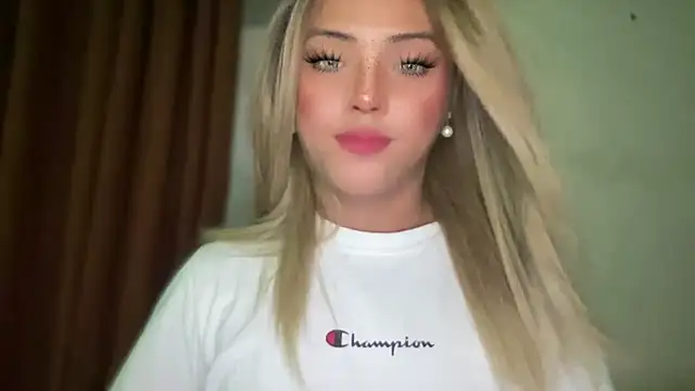 Snapshot of calimonroe chatting on November 16, 5:13 am calimonroe online show from November 16, 5:13 am