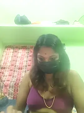 Tamil Ishu online show from October 25, 8:00 am