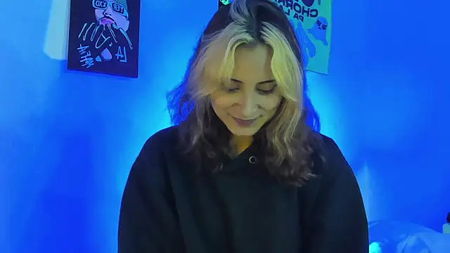 Snapshot of melissa_noirr chatting on November 29, 11:30 pm melissa noirr online show from November 29, 11:30 pm