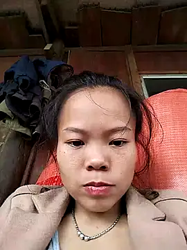 Snapshot of Rioo122 chatting on November 1, 2:35 am Rioo122 online show from November 1, 2:35 am