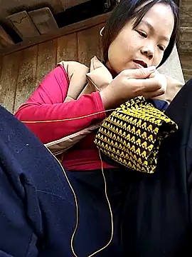 Snapshot of Rioo122 chatting on November 15, 7:05 am Rioo122 online show from November 15, 7:05 am