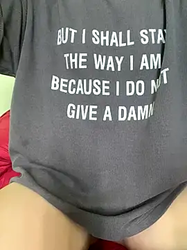 Snapshot of Ri210 chatting on September 16, 4:02 am Ri210 online show from September 16, 4:02 am