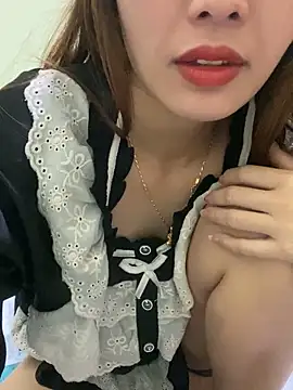 Snapshot of Ri210 chatting on December 3, 4:38 pm Ri210 online show from December 3, 4:38 pm