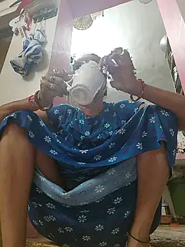 Snapshot of ISHANI-SINGH chatting on September 10, 1:49 am ISHANI-SINGH online show from September 10, 1:49 am