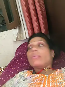 Snapshot of ISHANI-SINGH chatting on October 15, 3:45 pm ISHANI-SINGH online show from October 15, 3:45 pm