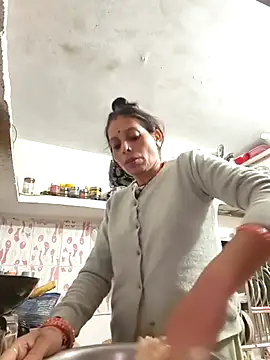 Snapshot of ISHANI-SINGH chatting on November 18, 3:38 pm ISHANI-SINGH online show from November 18, 3:38 pm