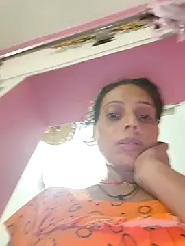 Snapshot of ISHANI-SINGH chatting on November 27, 2:35 am ISHANI-SINGH online show from November 27, 2:35 am