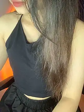 Snapshot of Tinasx56 chatting on November 16, 4:12 pm Tinasx56 online show from November 16, 4:12 pm