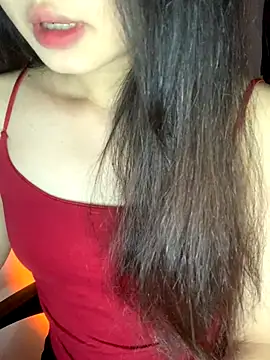 Snapshot of Tinasx56 chatting on December 2, 2:28 am Tinasx56 online show from December 2, 2:28 am