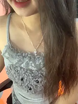 Snapshot of Tinasx56 chatting on December 18, 4:46 pm Tinasx56 online show from December 18, 4:46 pm