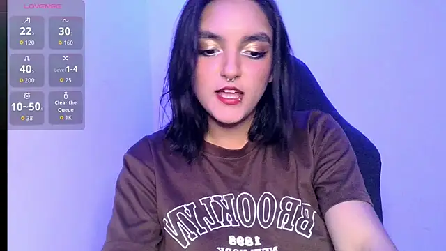 Snapshot of Ari_20_ chatting on November 29, 9:07 pm Ari 20 online show from November 29, 9:07 pm