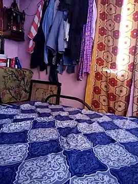 Snapshot of Cut_ragni chatting on September 22, 6:15 am Cut ragni online show from September 22, 6:15 am