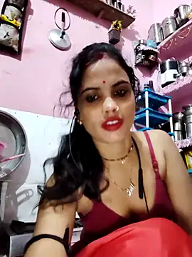Snapshot of Cut_ragni chatting on October 30, 5:24 pm Cut ragni online show from October 30, 5:24 pm
