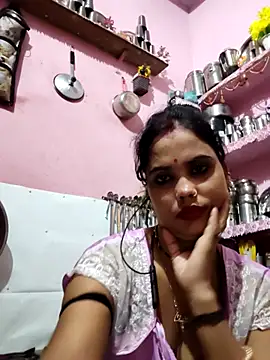 Snapshot of Cut_ragni chatting on November 1, 6:10 pm Cut ragni online show from November 1, 6:10 pm