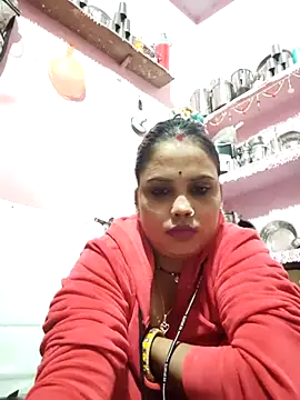 Snapshot of Cut_ragni chatting on November 30, 4:55 pm Cut ragni online show from November 30, 4:55 pm