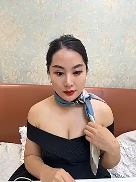 Snapshot of Candice888 chatting on November 25, 1:44 pm Candice888 online show from November 25, 1:44 pm