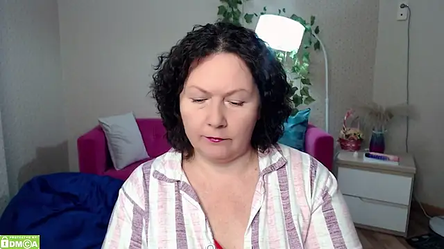 milf hornys online show from December 3, 7:23 pm