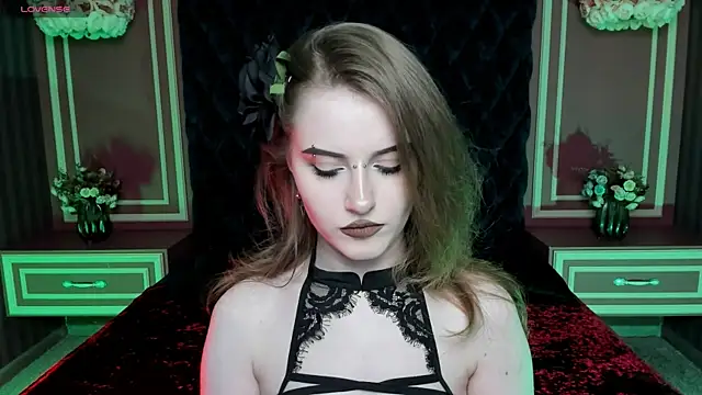 EllieMori online show from April 19, 5:56 pm