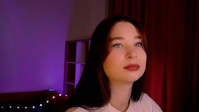 Snapshot of Meri_Cutte chatting on October 4, 5:38 am Meri Cutte online show from October 4, 5:38 am