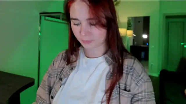 Snapshot of Meri_Cutte chatting on November 19, 1:44 pm Meri Cutte online show from November 19, 1:44 pm