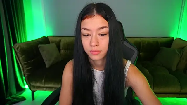 FataleNellie online show from October 29, 9:49 pm