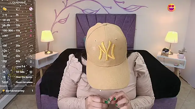 Lia Blake  online show from November 30, 12:20 pm