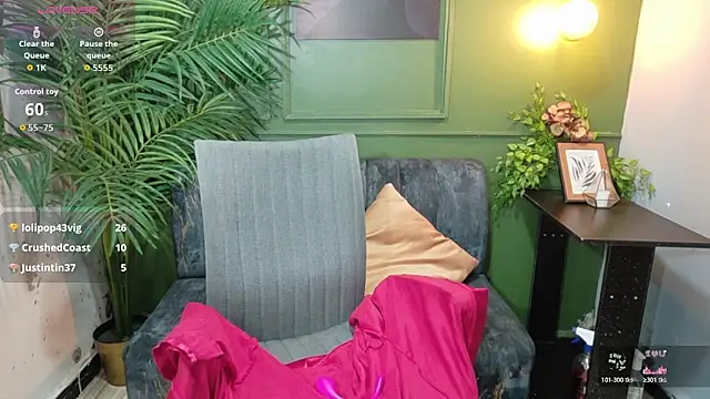 sweety smilee online show from February 22, 7:40 am