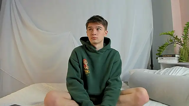 SherlockMax online show from March 22, 6:55 pm