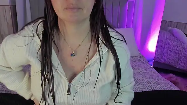 AnastasiaGreey online show from May 23, 8:13 pm